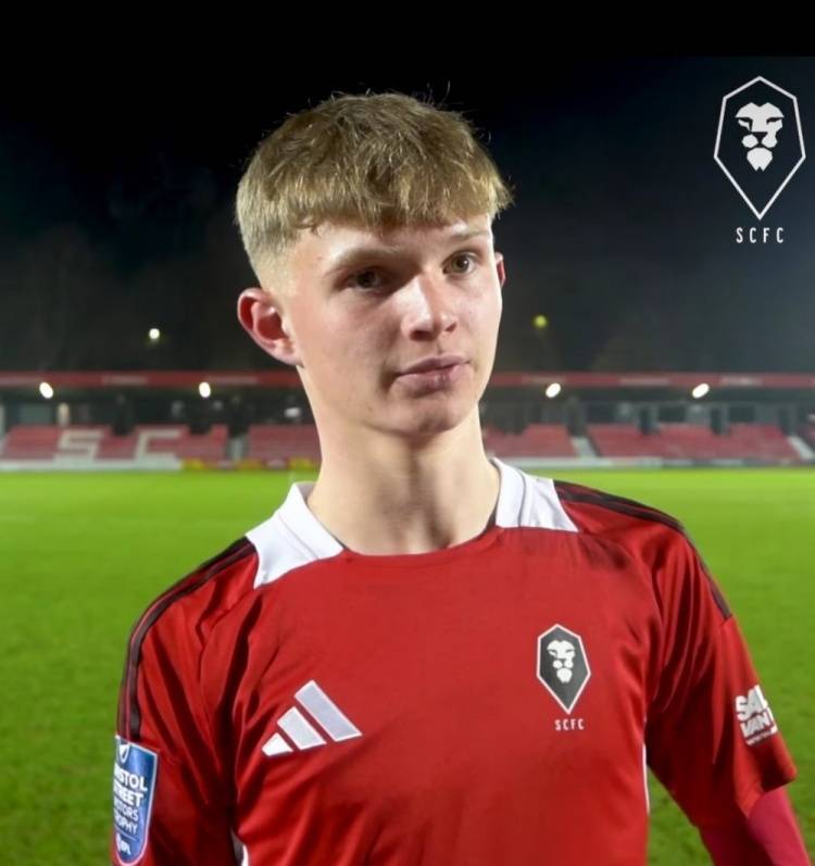 太阳报：阿森纳有望25万镑+高额附加费签索尔福德U18前锋赖特