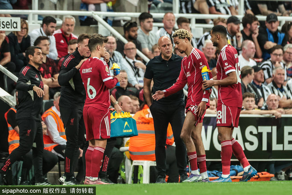 英超积分榜：3队取2连胜+伦敦双雄占前二 曼城第6曼联第16